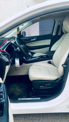 Ford edg titanium image 4