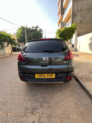 Peugeot 3008 SUV 2016 image 6