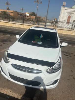 HYUNDAI ACCENT image 2