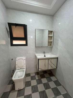 DUPLEX F4 À LOUER – OUAKAM image 6