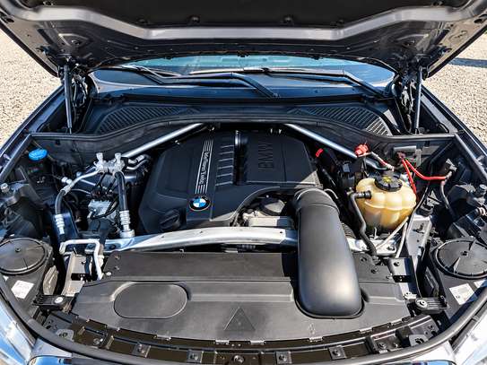 Bmw x5 2018 pack m sport image 8
