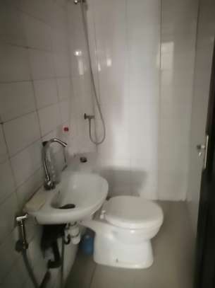 Appartement F3 pour bureau à louer à L6 ext image 10