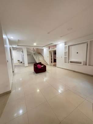 DUPLEX A LOUER image 4