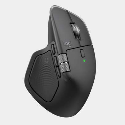 Souris Logitech Mx Master 4 et son Sac de Transport image 3