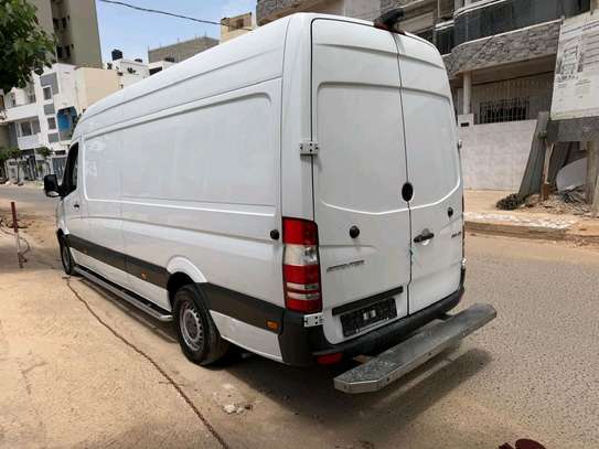 Hassan automobile image 12