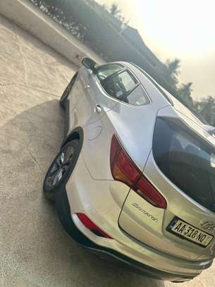 Location Hyundai Santafe image 6