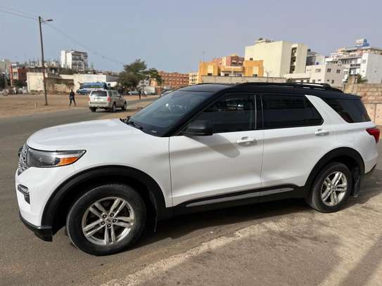 Ford explorer xlt image 8