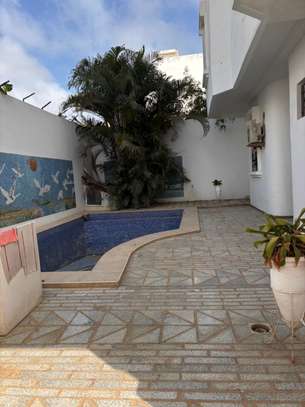 VILLA STANDING image 5