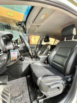 KIA Sportage limited image 6