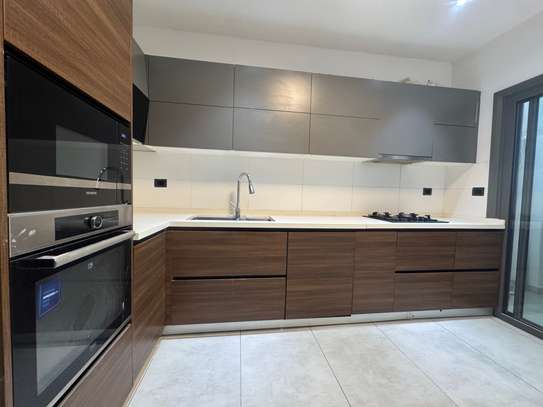 Duplex F 5 à louer sur corniche de Ouakan image 2