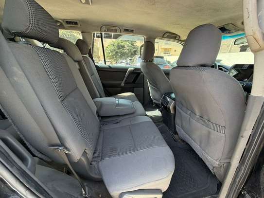 Toyota Landre cruser image 4