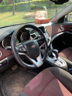 Chevrolet Cruze 2010 image 2