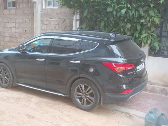Hyundai santafe 2018 image 5