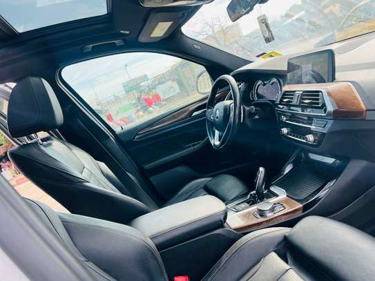 BMW X3 SUV xdrive 30i compact blanc performant image 9