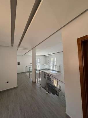GRAND DUPLEX F6 NEUF A LOUER AU MAMELLES image 6