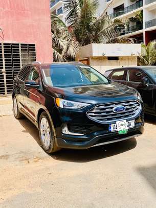 Location FORD EDGE TITANIUM image 4
