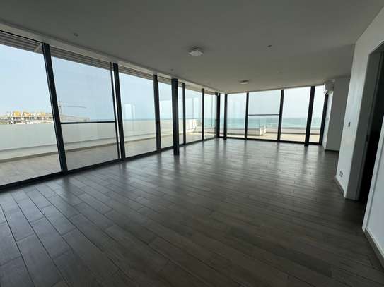 Penthouss à louer aux Almadie King fat image 2