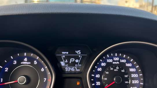 Hyundai Elantra 2016 image 13