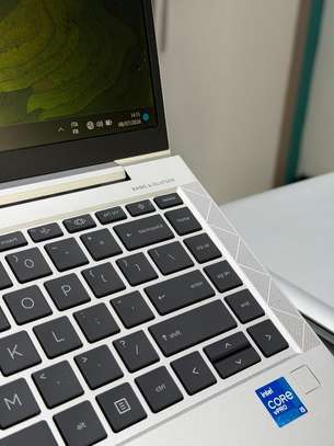 Hp elitebook 840 G8 image 7
