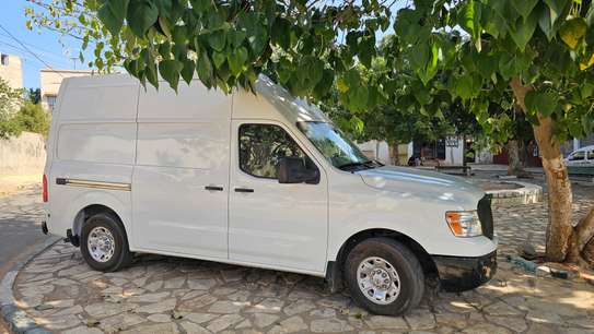 Location van image 3