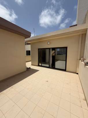 VILLA R+1 A LOUER image 3