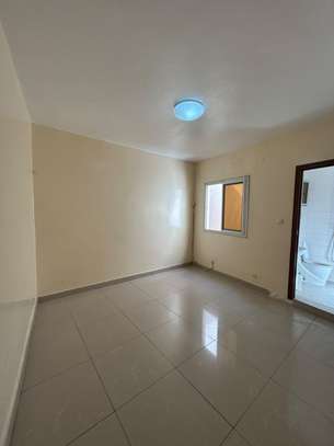 Superbe studio à louer à Mariste image 8