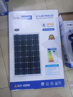 UKC - Projecteur solaire 400W, étanchéité IP68 image 2
