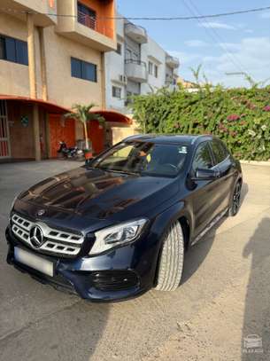 MERCEDES-BENZ GLA 180 (2018) – PACK AMG image 3