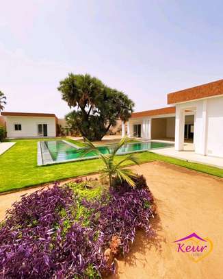 Villa neuve en rés à vendre à Nguerigne image 3