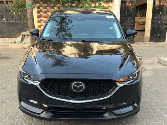 Mazda CX-5 SUV 4 portes noir performance image 3