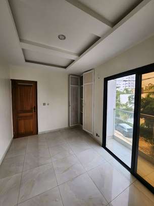 Appartement duplex f4 à Mermoz image 8