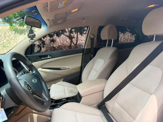 Hyundai Tucson 2016 automatique essence 2.0L AWD image 2