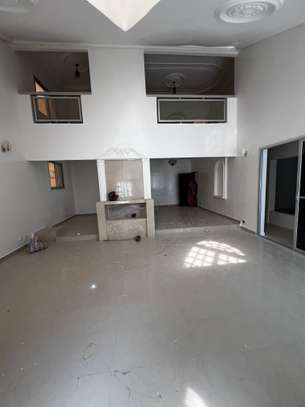 Jolie villa F6 à louer à Ngor Almadies image 10