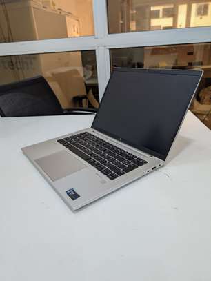 HP eliteBook 840 G11 Intel ultra7 32g de ram 512 image 2