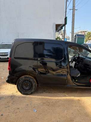 Citroën Berlingo Noir 2016 image 13