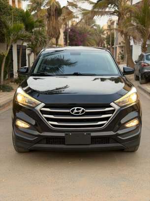 HYUNDAI TUCSON image 8