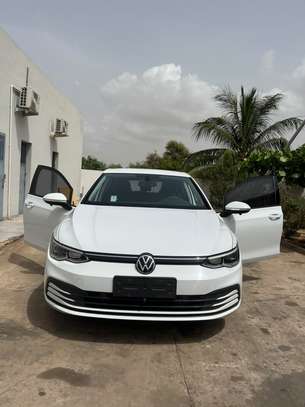 Volkswagen Golf 2021 image 2