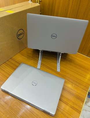 Dell latitude 5320 i5 image 2