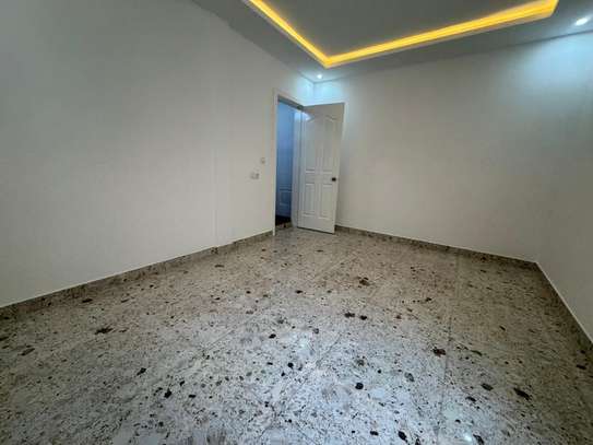 Appartement 2 chambres à louer sacré cœur derrière Pape Diop image 3