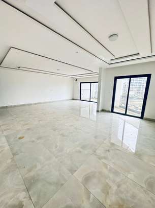 PENTHOUSE F5 A LOUER A NGOR image 2