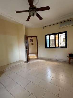 🏡 À LOUER – SPACIEUSE VILLA R+2 AU VIRAGE image 7