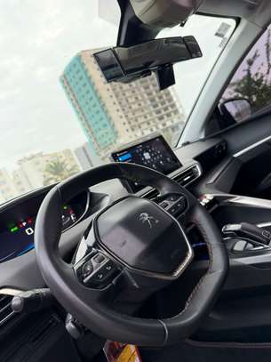 Peugeot 3008 image 7