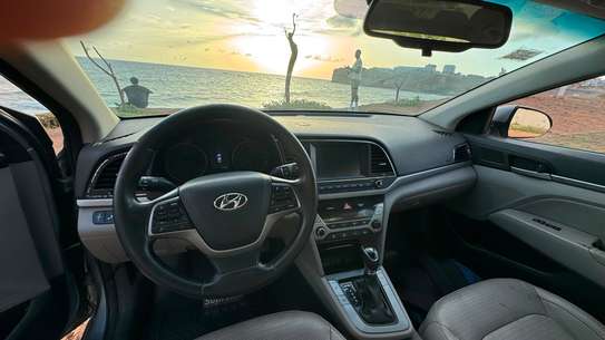 Location Hyundai Elantra 2017 image 6