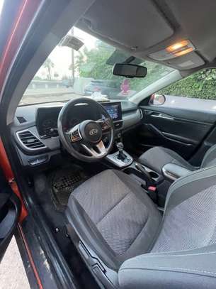 Kia Seltos 2021 boîte automatique Essence image 8
