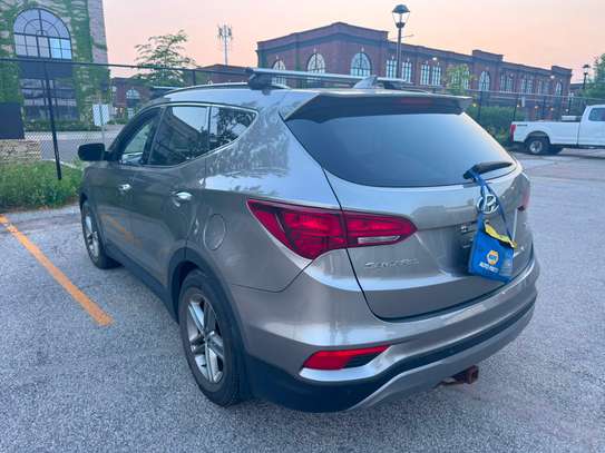 HYUNDAI SANTAFE 2017 image 11