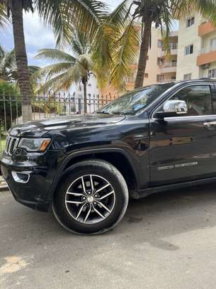 Jeep Grand Cherokee🇺🇸 image 5