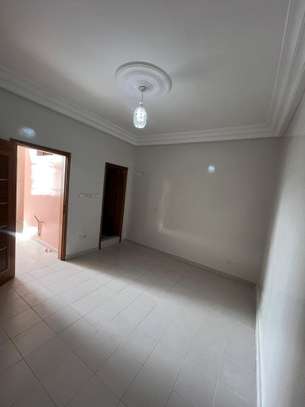 Superbe studio à louer à Ouakam image 10