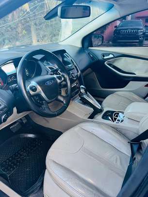 Ford Focus 2012 image 4