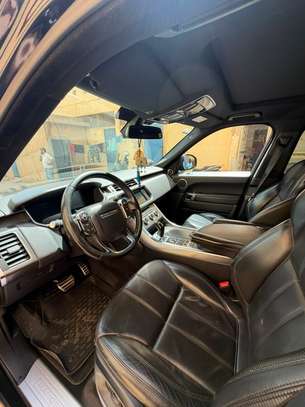 Range Rover Sport image 4