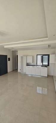 STUDIO A LOUER A NGOR-ALMADIES RECASEMENT image 11